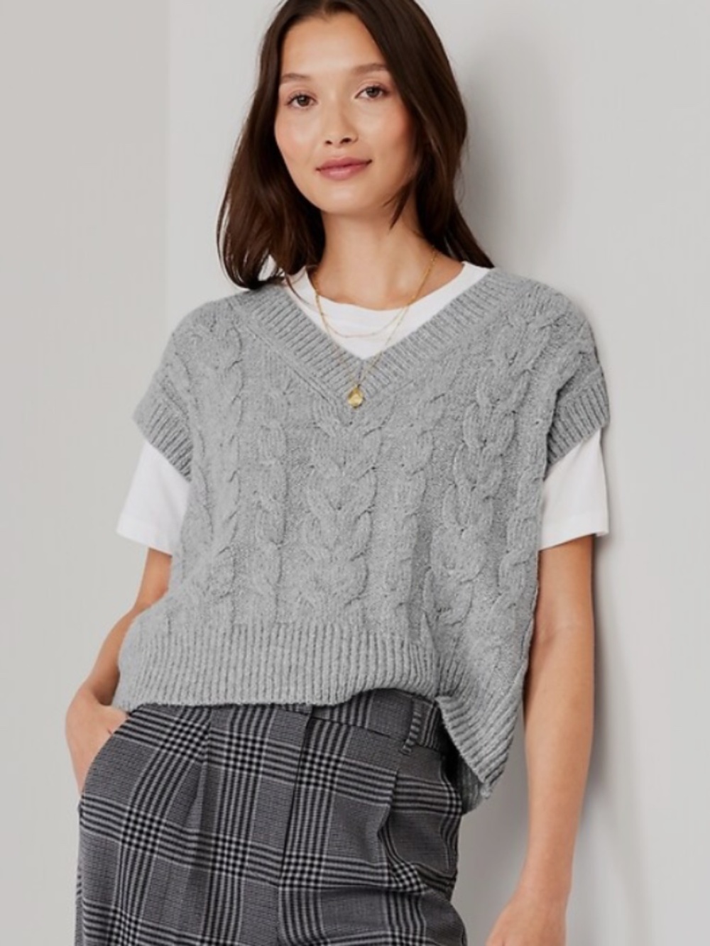 Old Navy V-Neck Sweater Vest